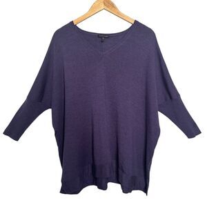 Eileen Fisher System 100% Merino Wool V-Neck Sweater in Purple - Size M